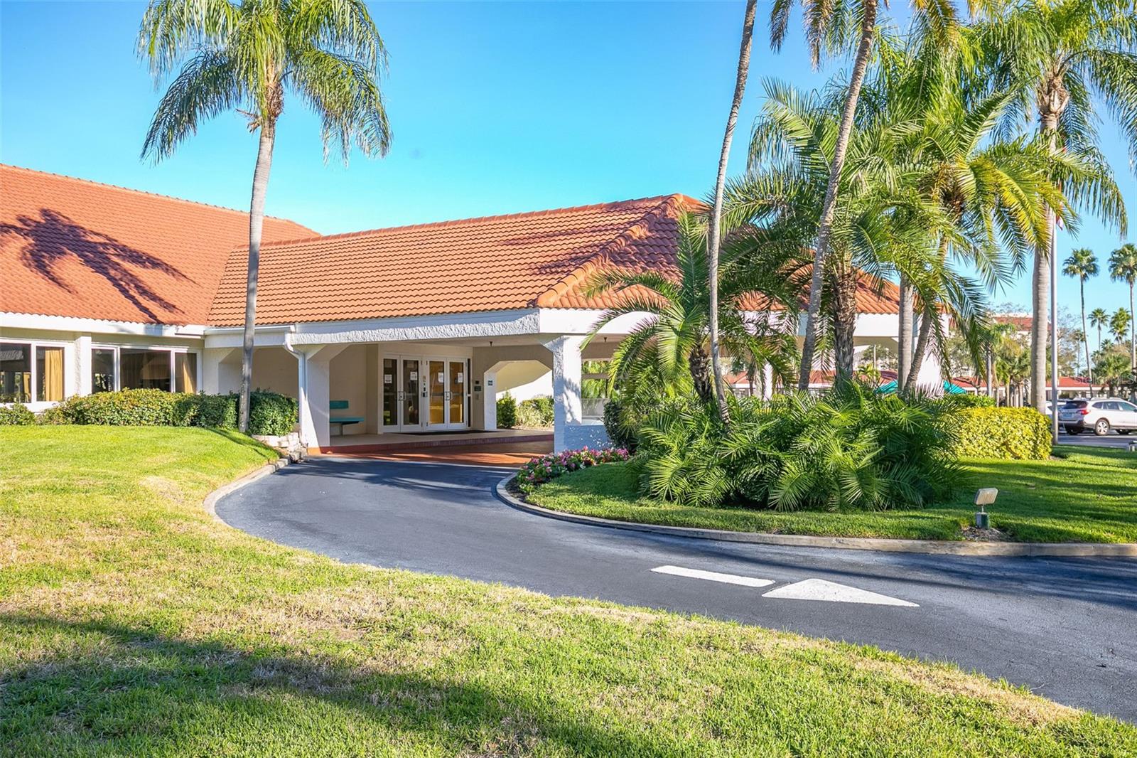 Image 46 of 58 For 8000 Sailboat Key Boulevard S 202