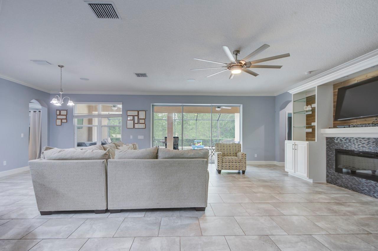 Image 13 of 43 For 3603 Arbor Chase Drive