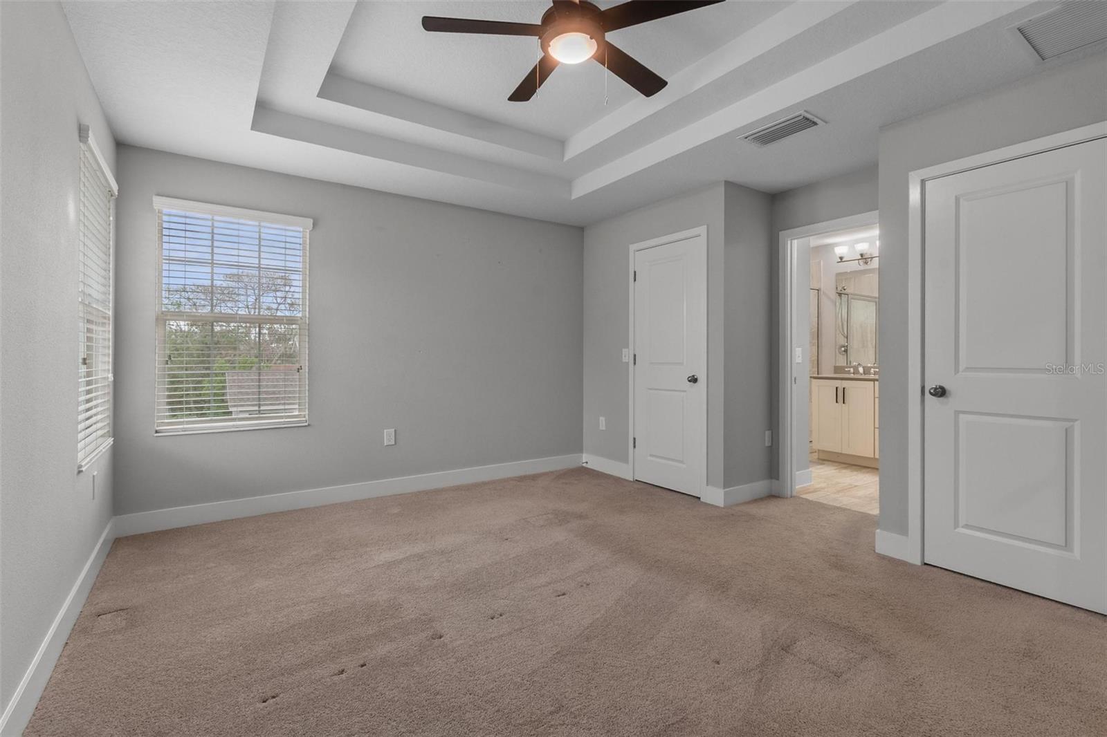 Image 14 of 39 For 444 49th Street N