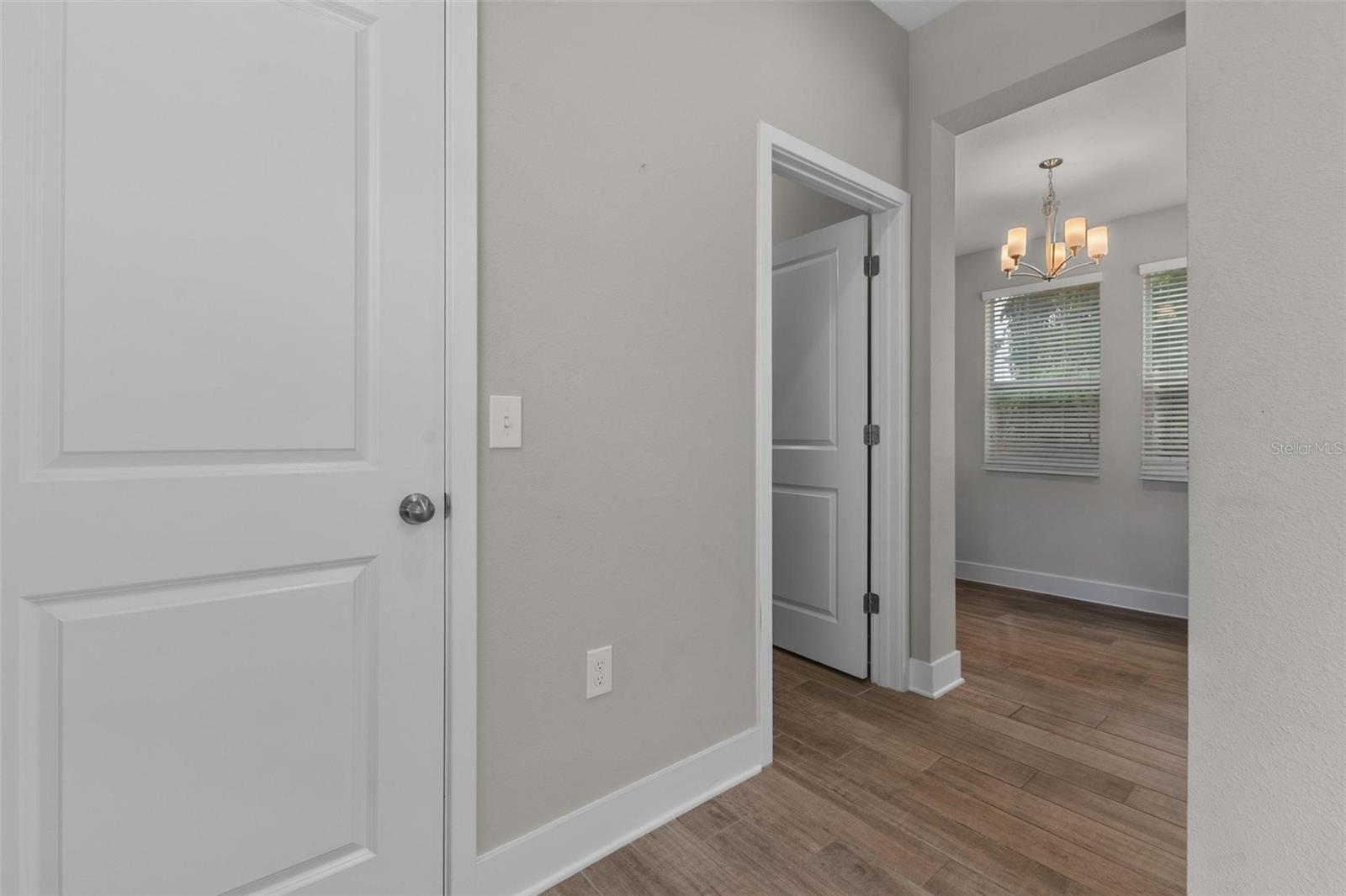 Image 27 of 39 For 444 49th Street N