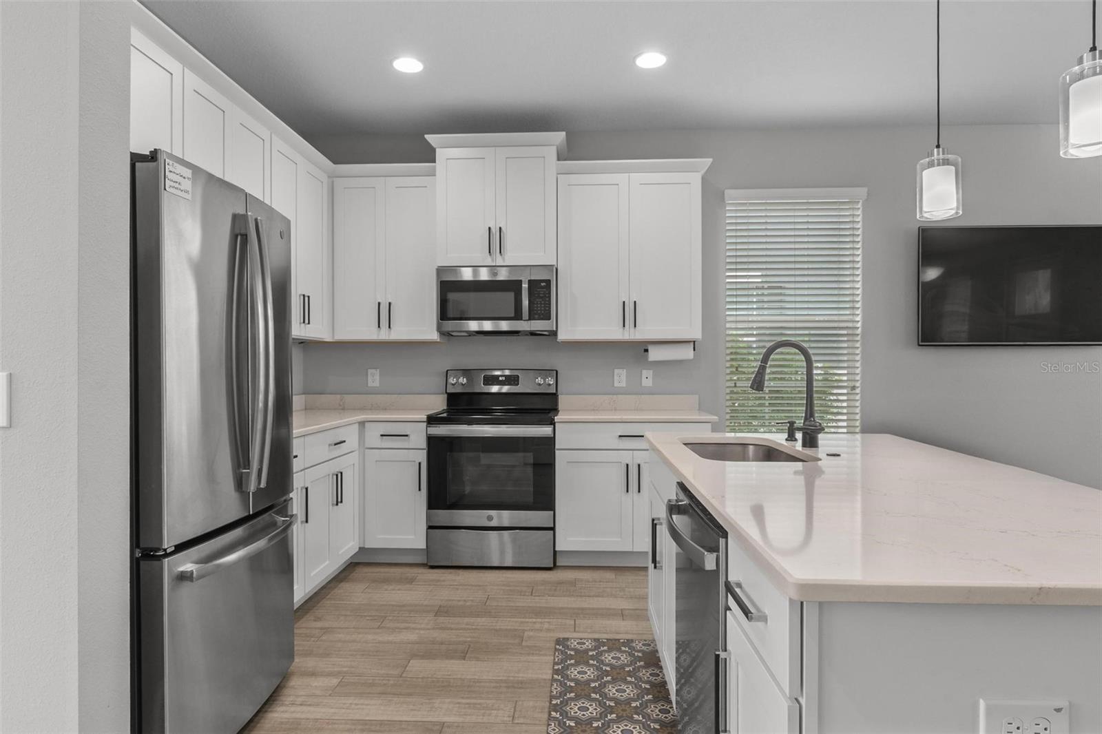 Image 29 of 39 For 444 49th Street N