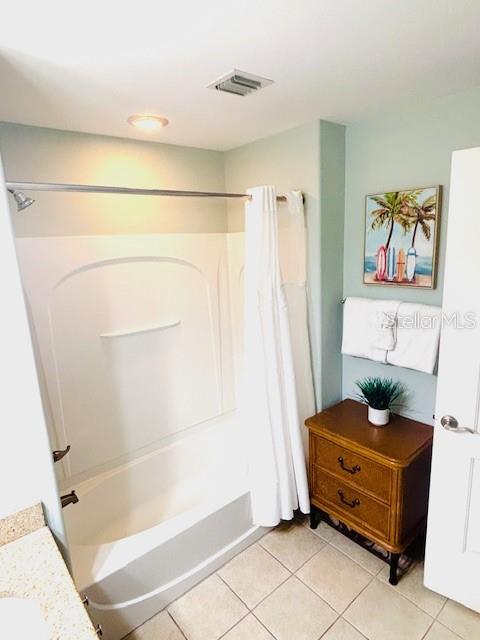 Image 41 of 98 For 13415 Blue Heron Beach Drive 1006