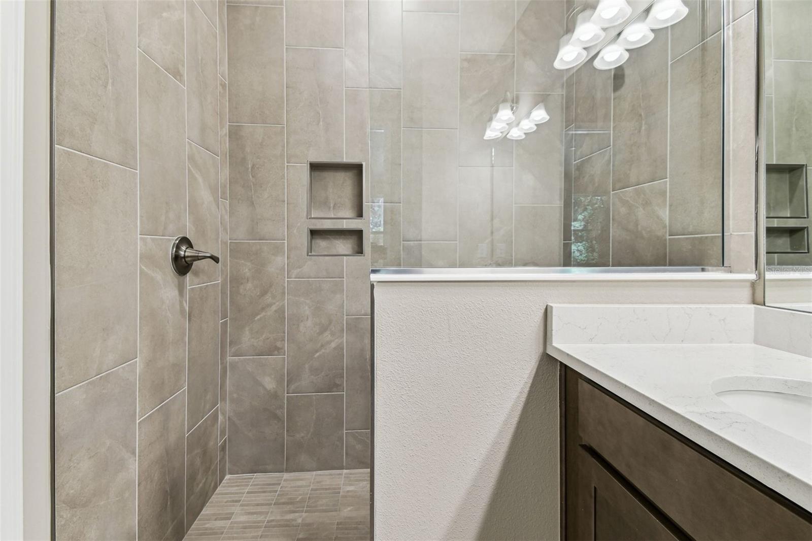 Image 11 of 17 For 3737 Nandina Circle