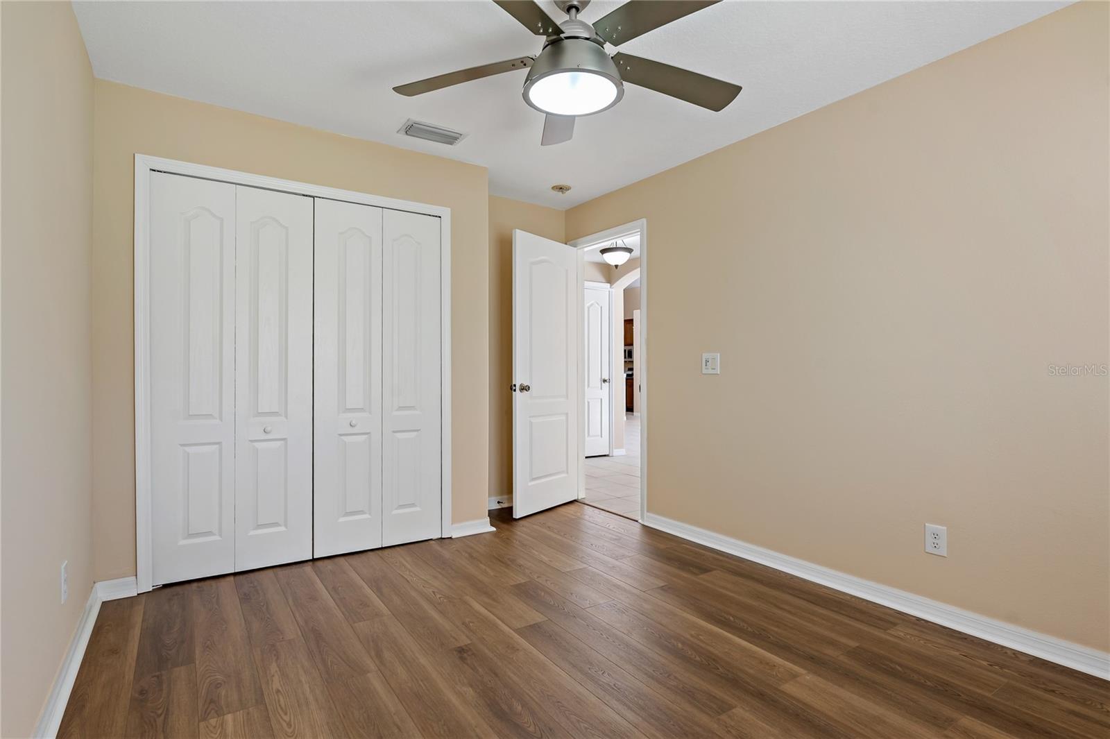 Image 34 of 75 For 8211 Canyon Creek Way