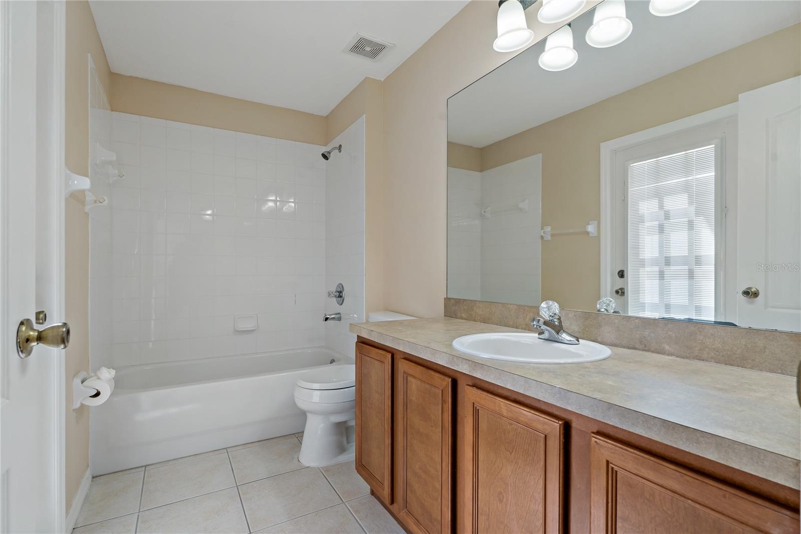 Image 37 of 75 For 8211 Canyon Creek Way