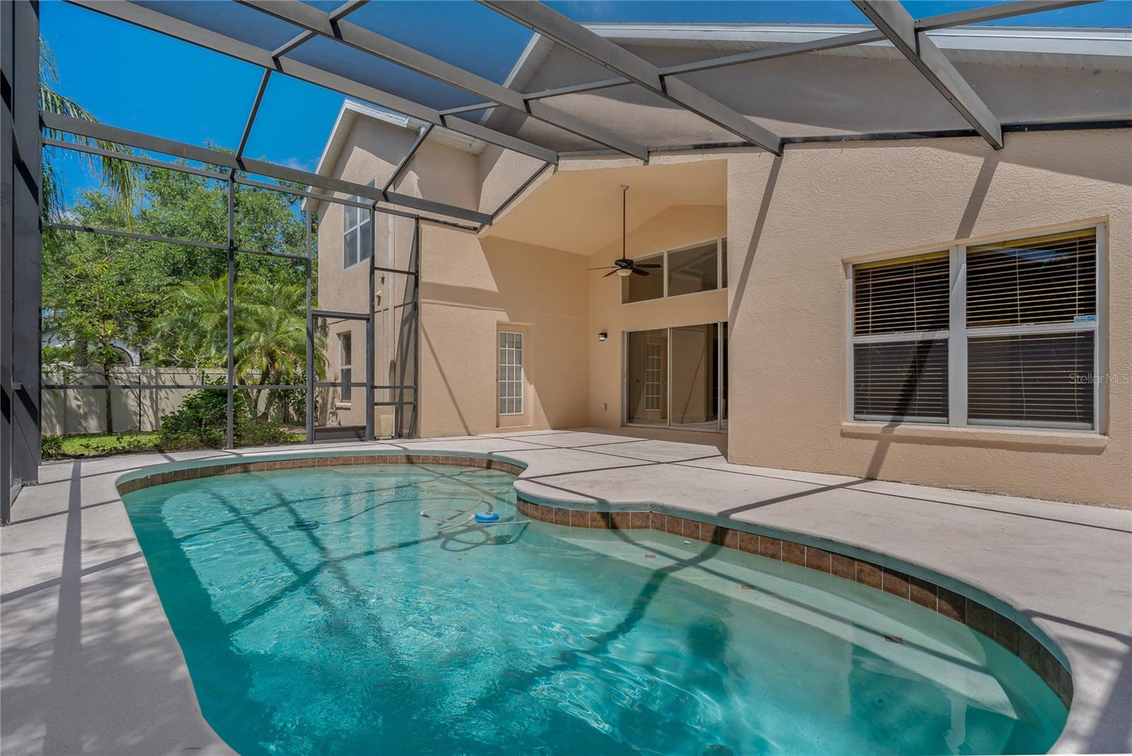 Image 4 of 75 For 8211 Canyon Creek Way