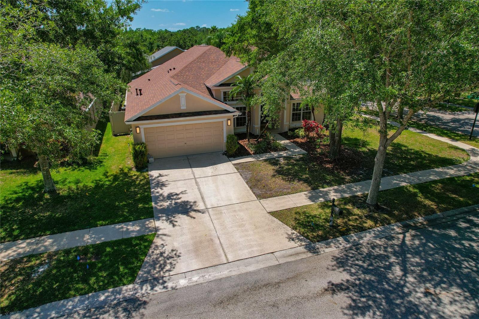 Image 54 of 75 For 8211 Canyon Creek Way