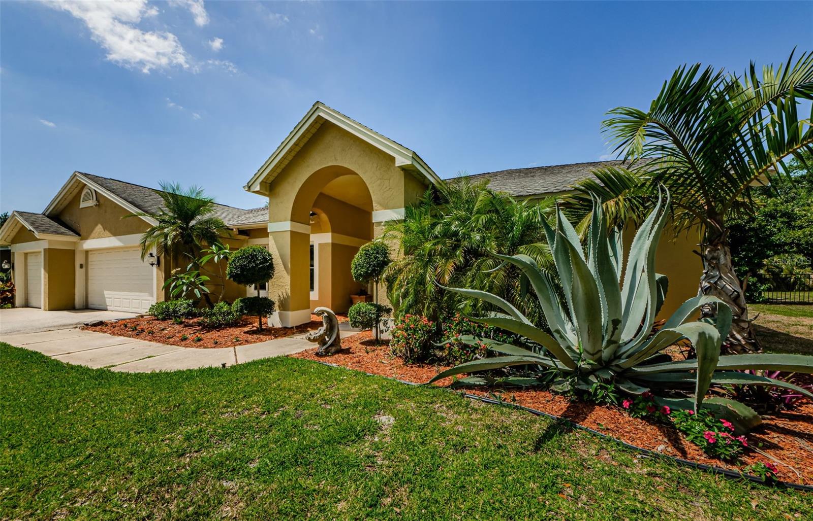 Image 3 of 100 For 4452 Bardsdale Drive