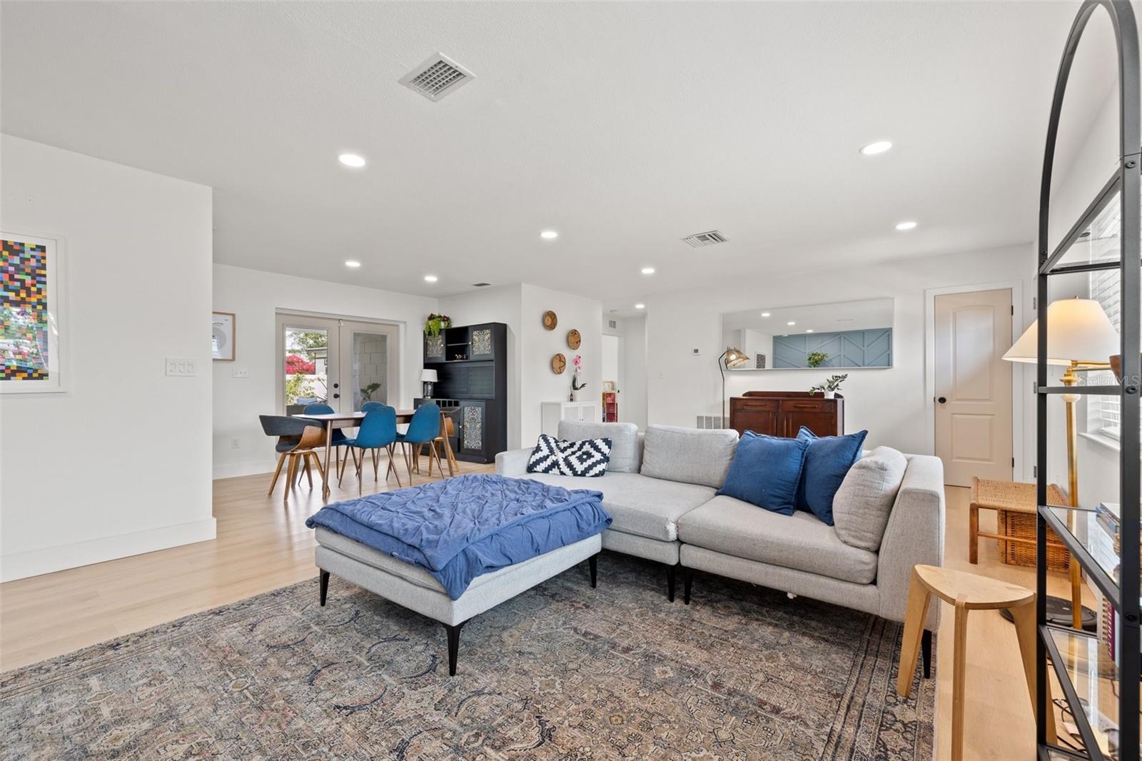 Image 11 of 45 For 1529 79th Avenue N