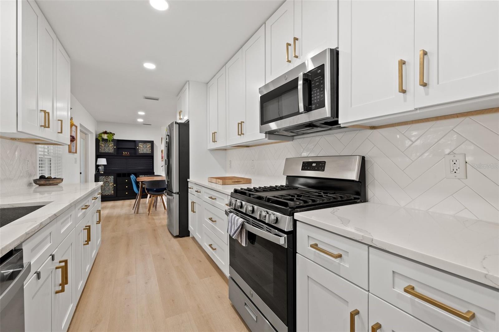 Image 16 of 45 For 1529 79th Avenue N