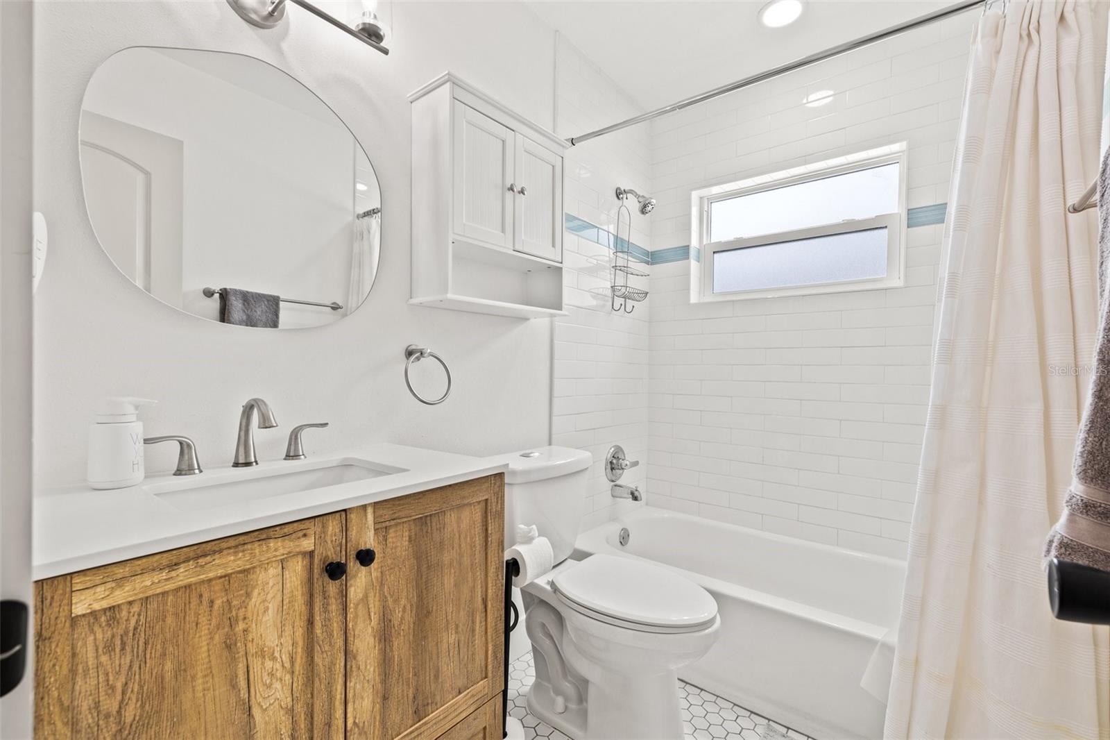 Image 27 of 45 For 1529 79th Avenue N