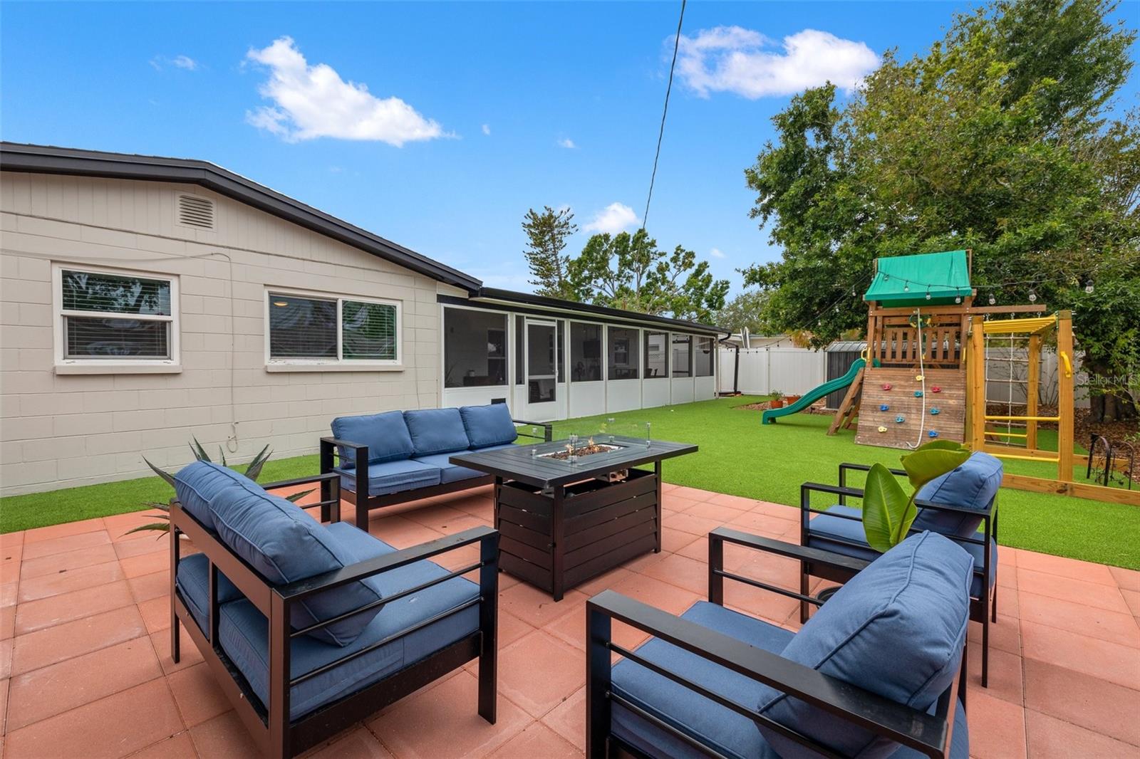 Image 36 of 45 For 1529 79th Avenue N