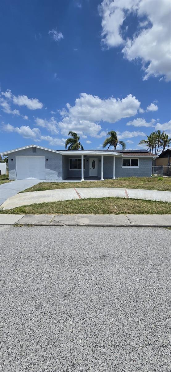 Listing Details for 3741 Baden Drive, HOLIDAY, FL 34691