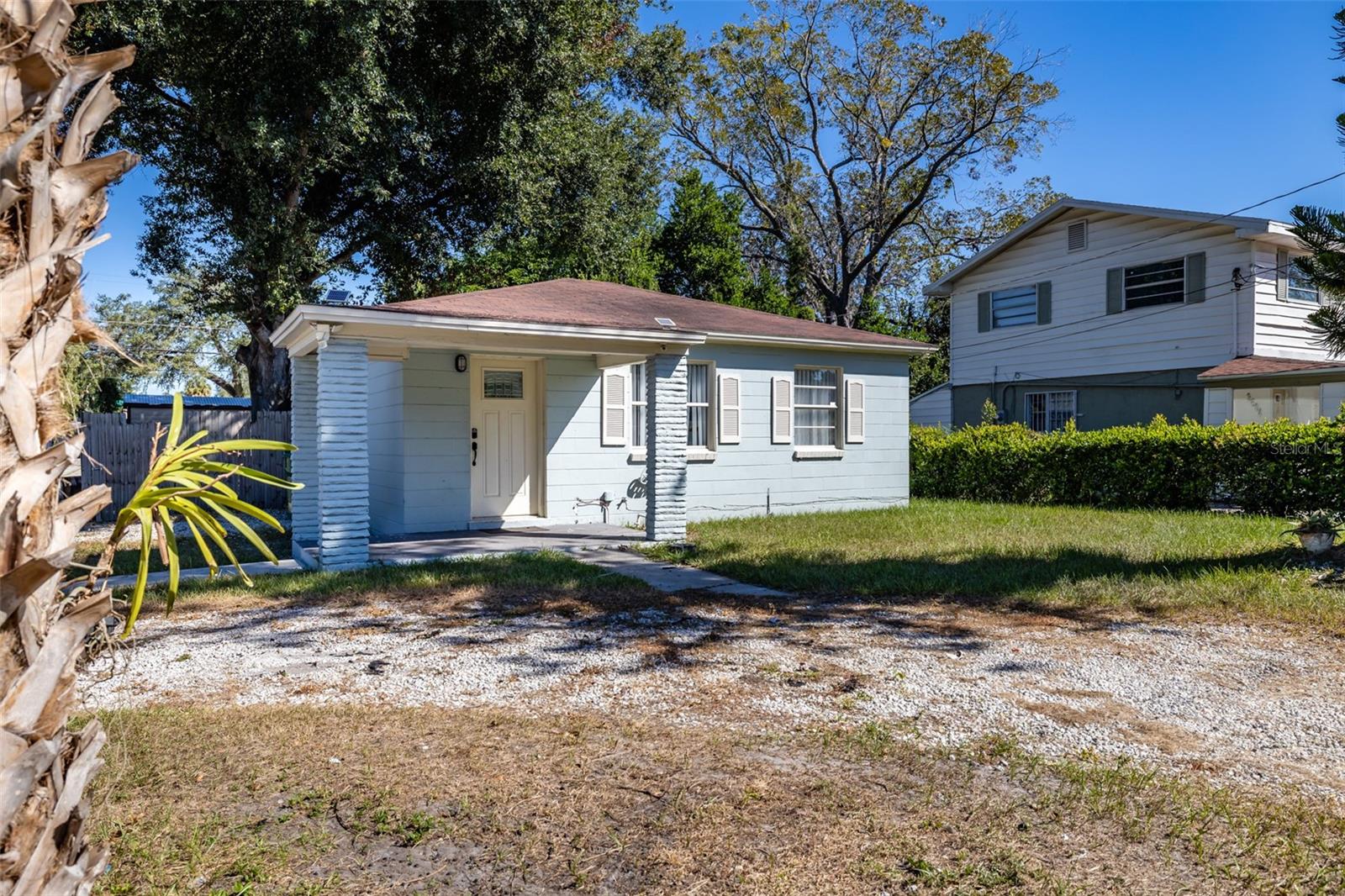 Listing photo id 19 for 3502 33rd Avenue