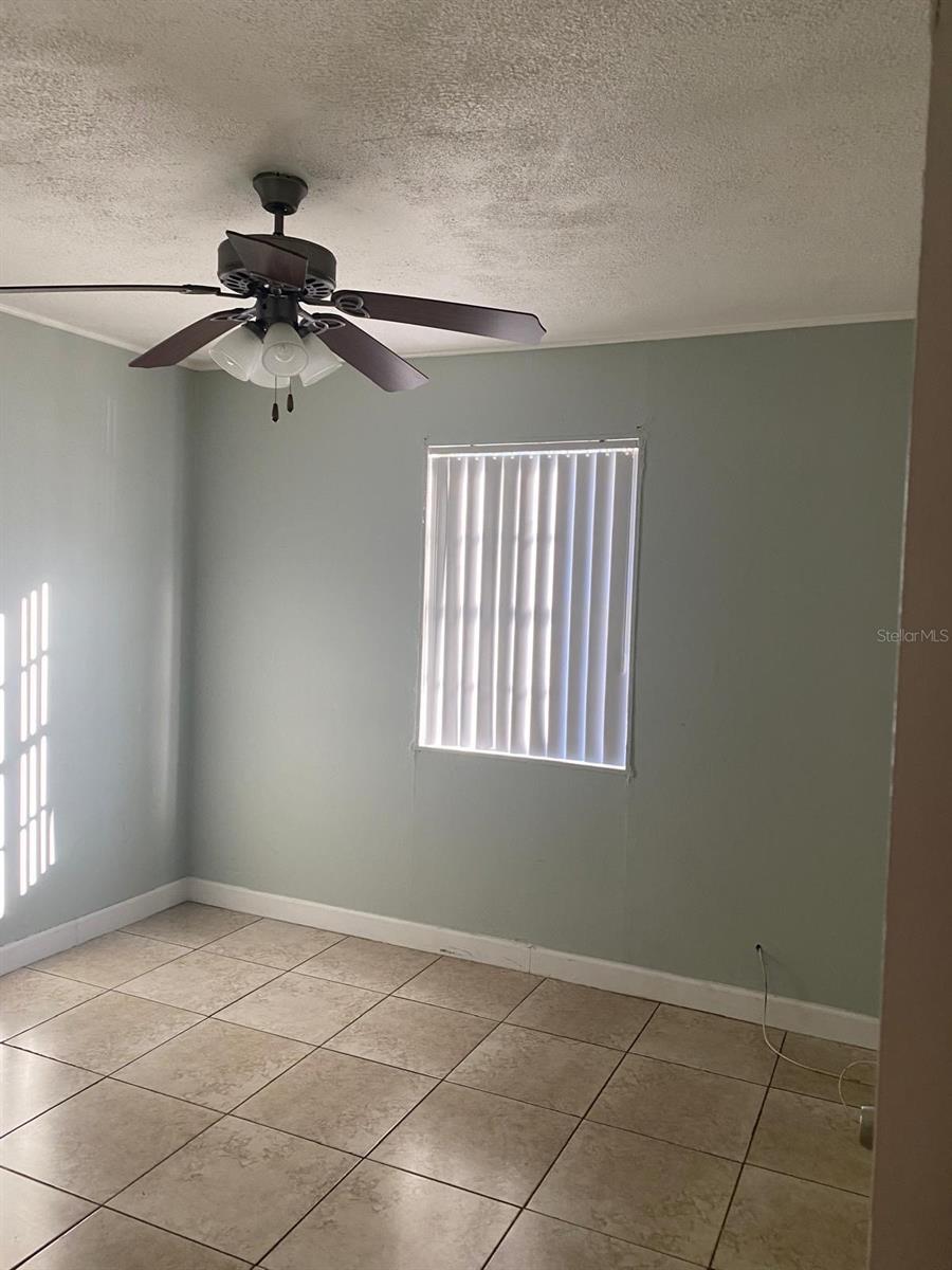 Image 3 of 10 For 3502 33rd Avenue