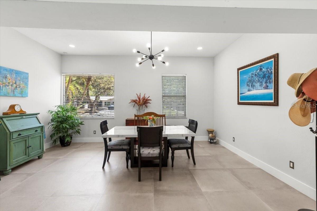 Image 11 of 66 For 8239 26th Avenue N