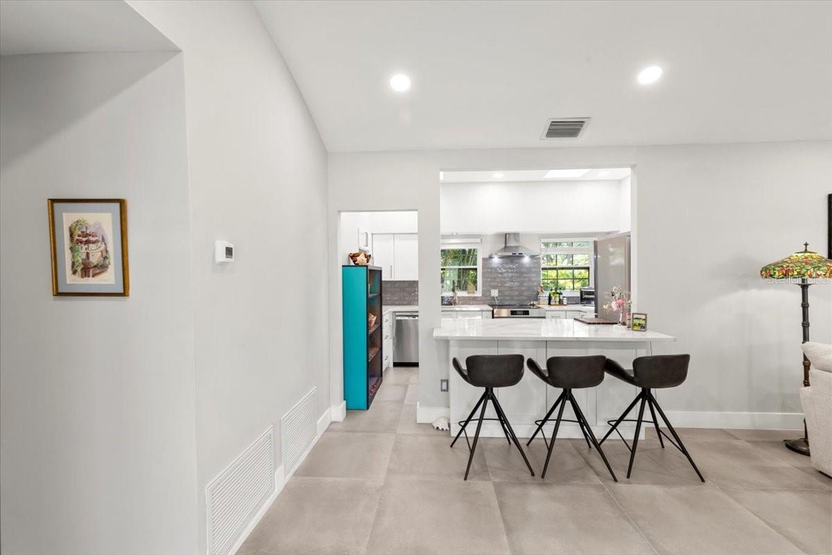 Image 16 of 66 For 8239 26th Avenue N