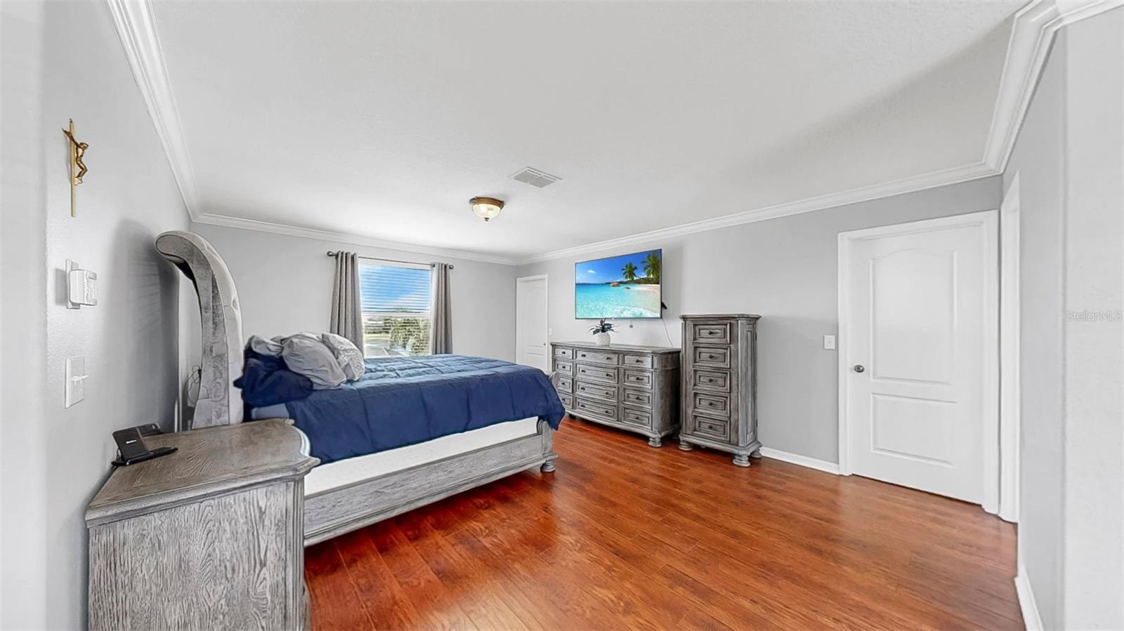 Listing photo id 20 for 2517 Cumberland Cliff Drive