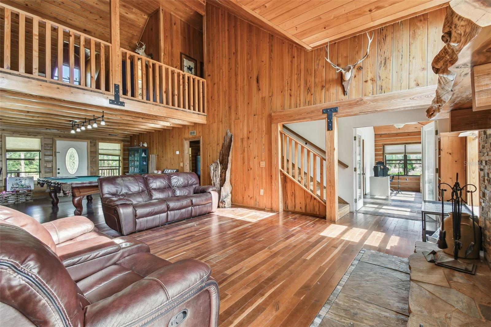 Listing photo id 16 for 19708 Bower Road
