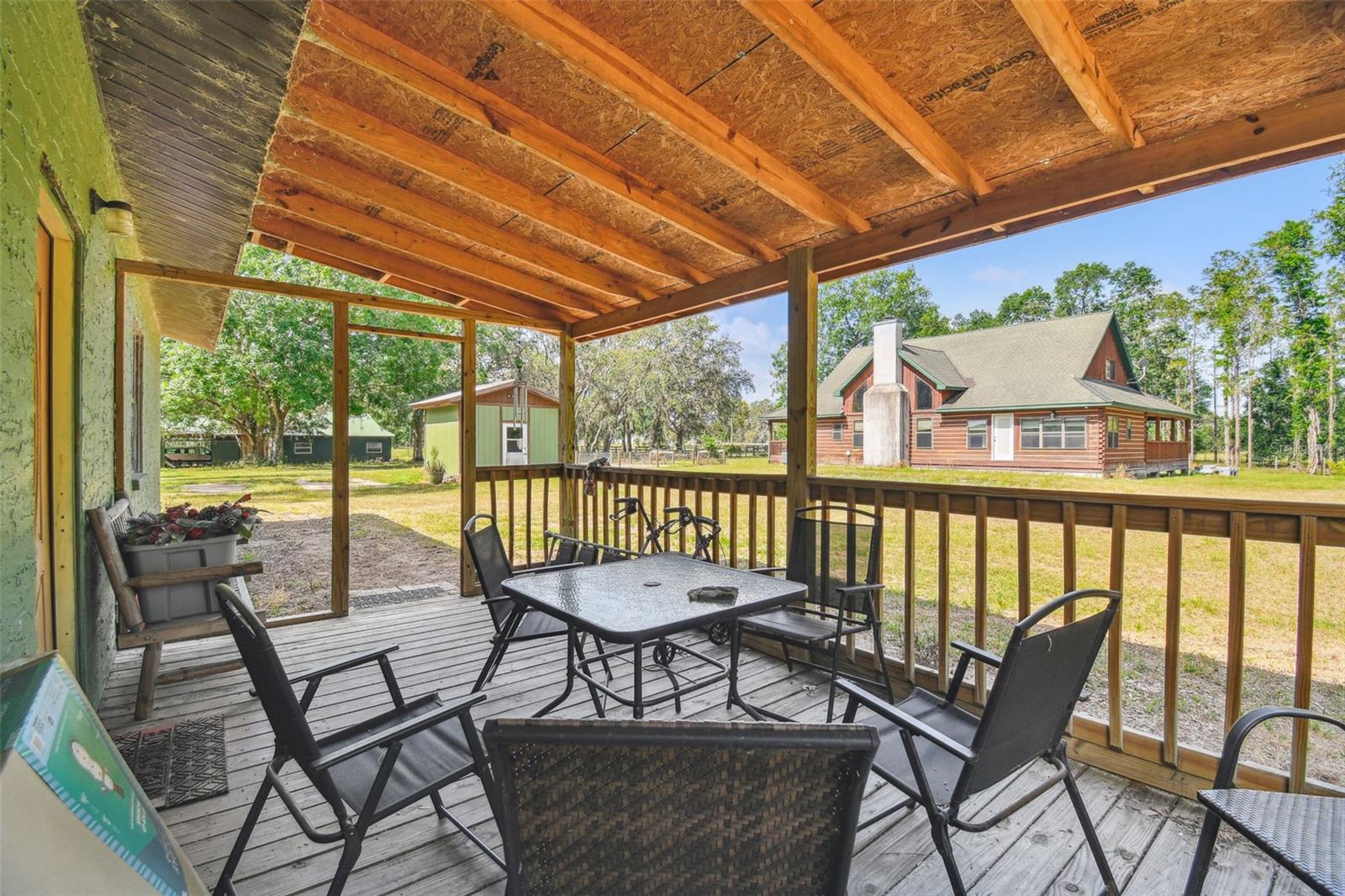 Listing photo id 48 for 19708 Bower Road