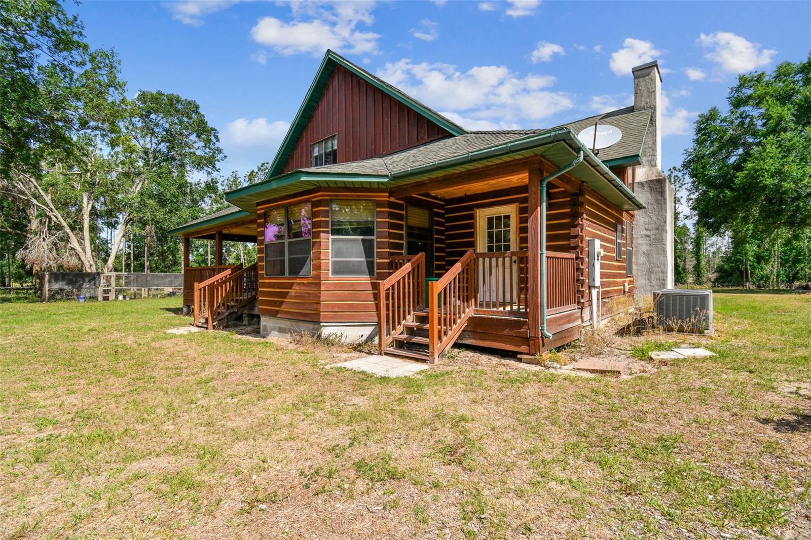 Listing photo id 4 for 19708 Bower Road