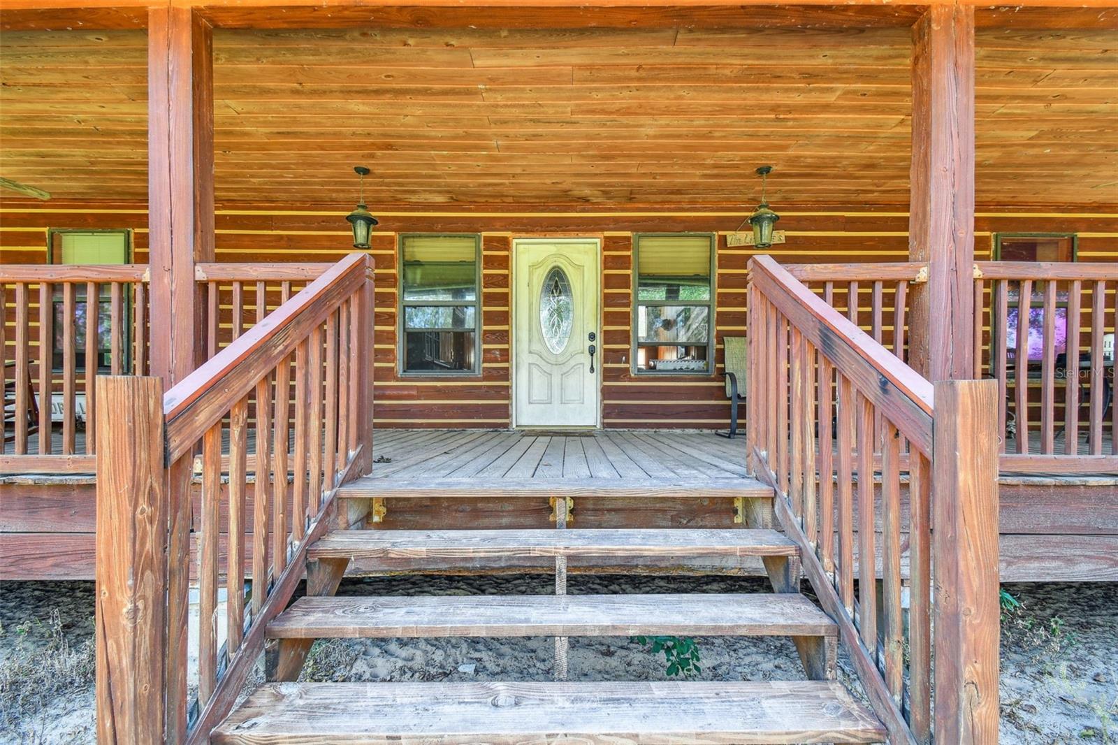 Listing photo id 5 for 19708 Bower Road
