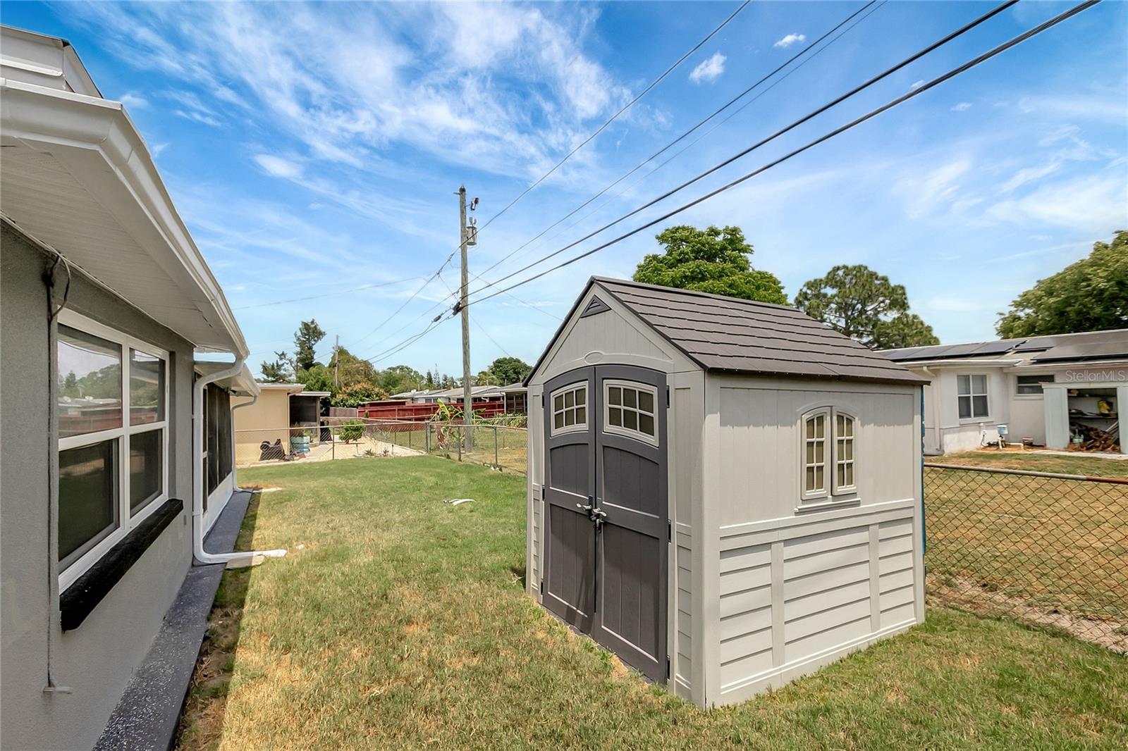 Image 39 of 43 For 1516 Roundtree Road