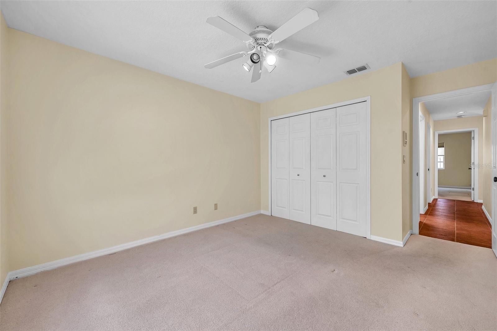 Image 18 of 27 For 980 Live Oak Avenue Ne