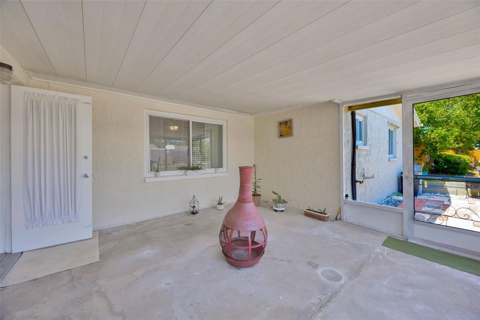 Image 20 of 53 For 1408 Dartmouth Drive