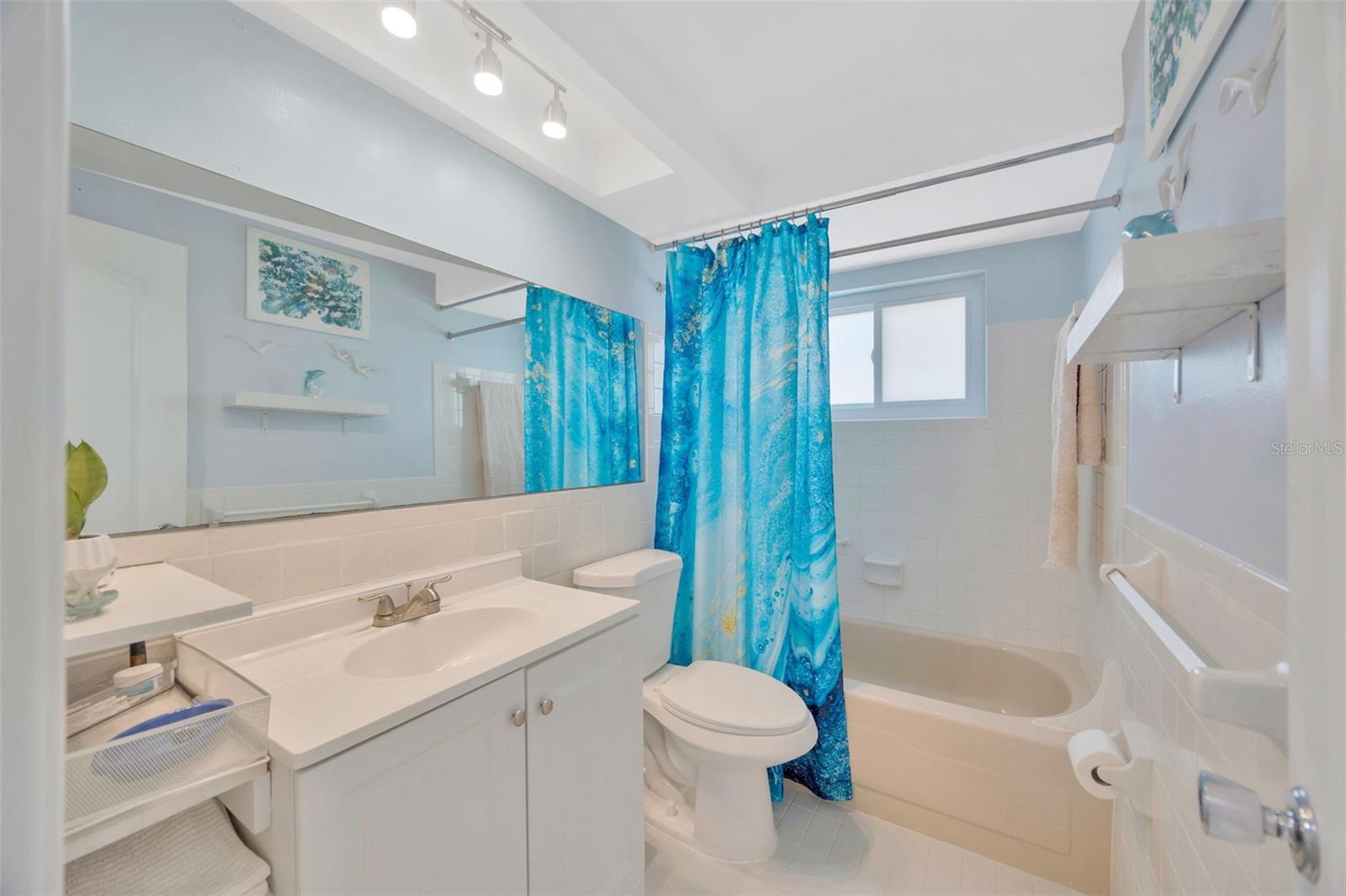 Image 34 of 53 For 1408 Dartmouth Drive