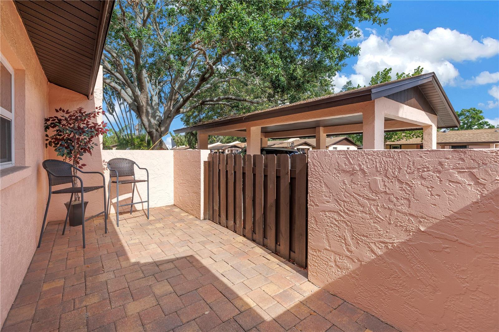 Image 3 of 17 For 7242 55th Avenue N