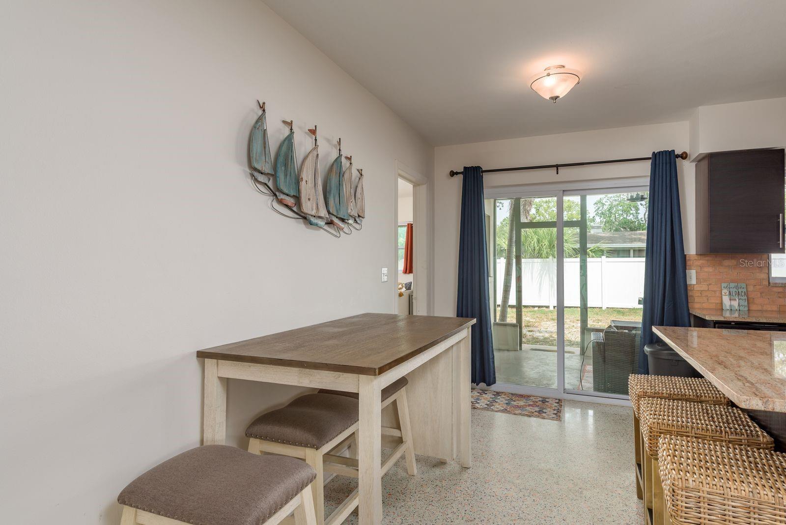 Image 5 of 22 For 2153 Pocahontas Drive