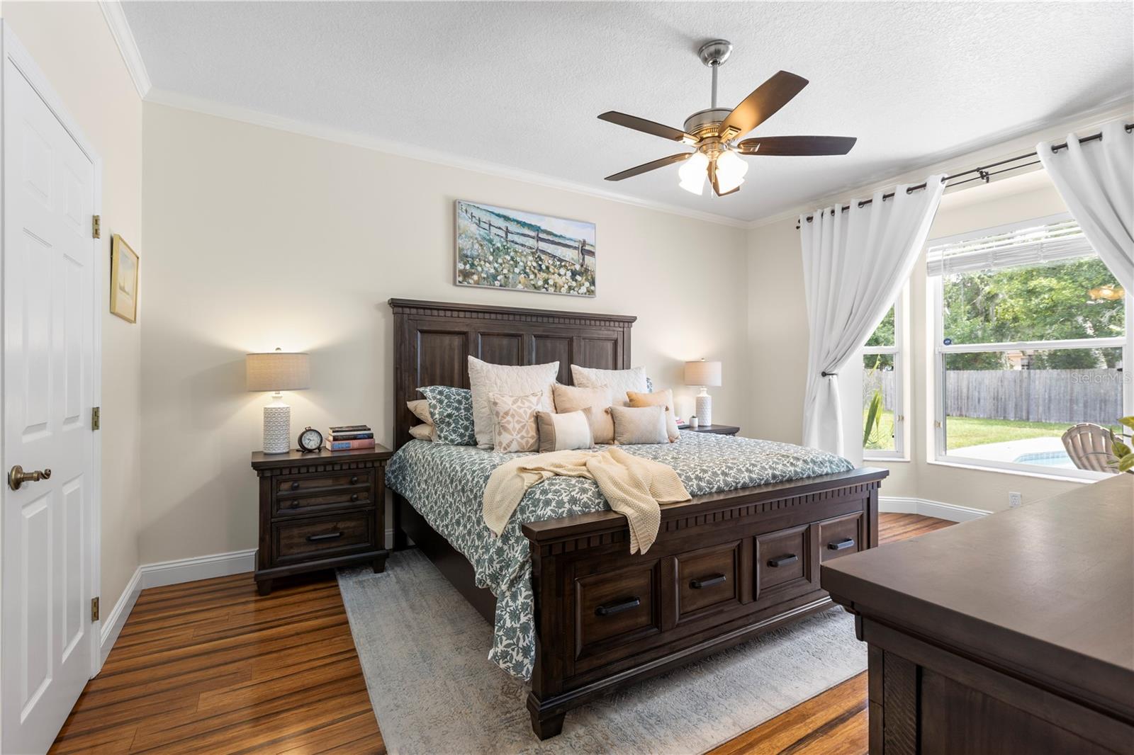 Listing photo id 31 for 2512 Rustic Oaks Drive