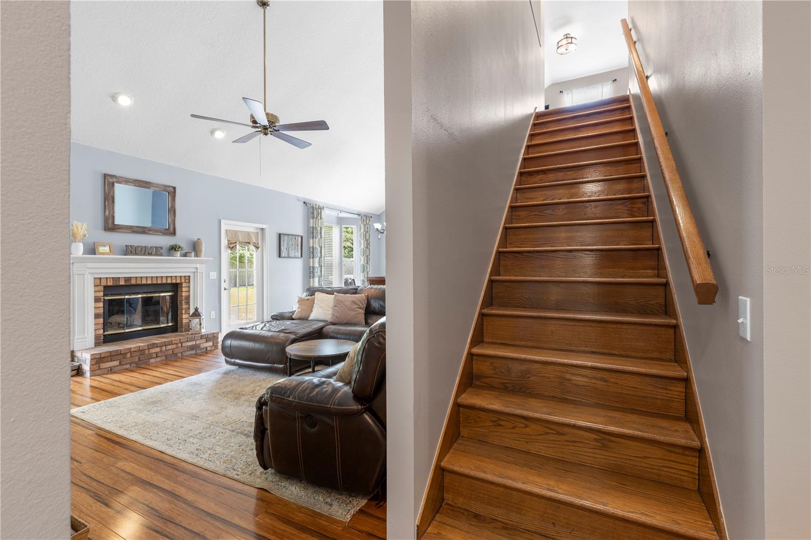 Listing photo id 38 for 2512 Rustic Oaks Drive