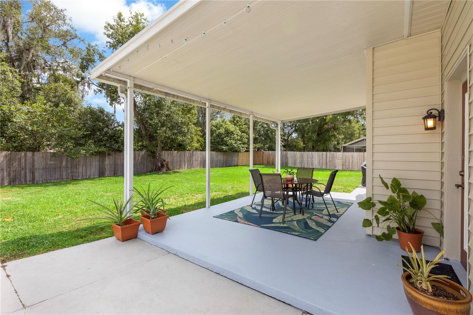 Listing photo id 51 for 2512 Rustic Oaks Drive