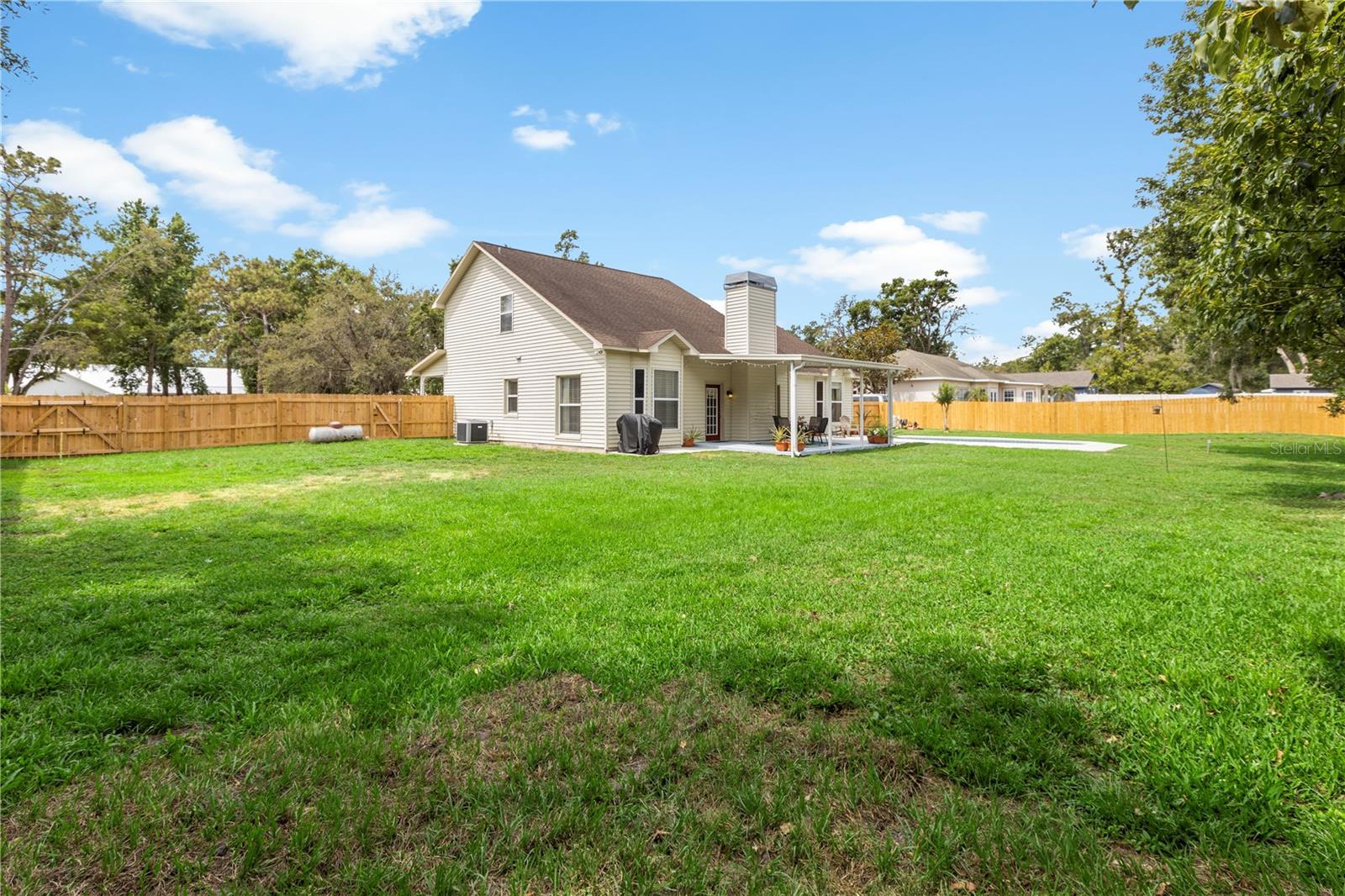 Listing photo id 58 for 2512 Rustic Oaks Drive