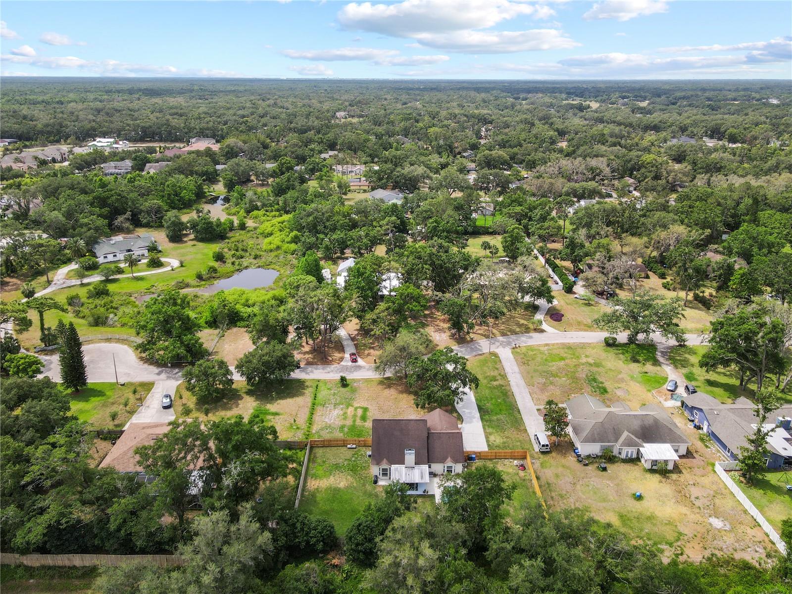 Listing photo id 69 for 2512 Rustic Oaks Drive