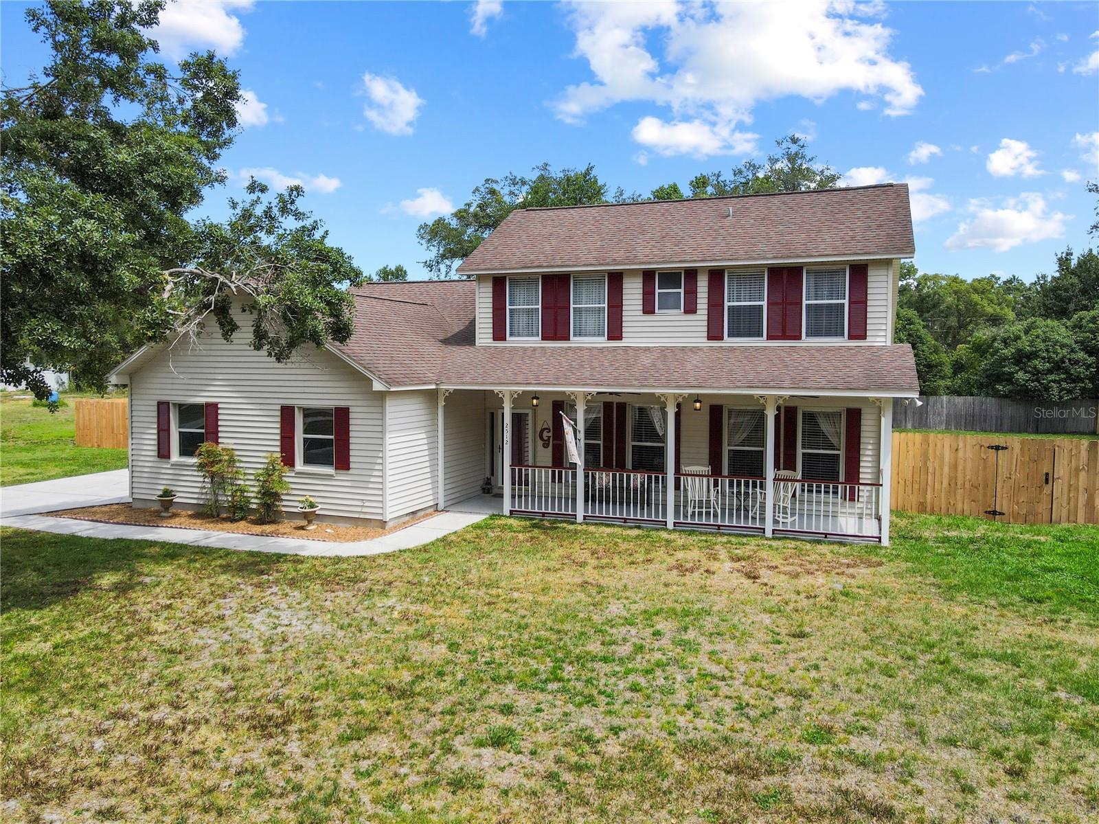 Listing photo id 71 for 2512 Rustic Oaks Drive