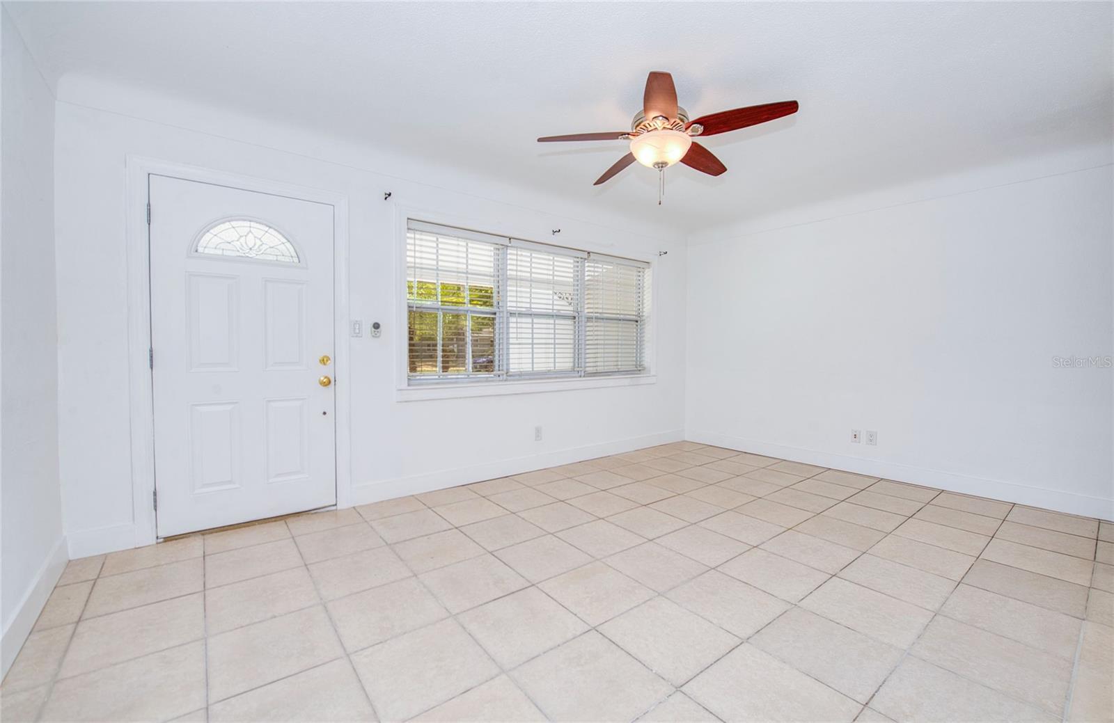 Image 5 of 36 For 211 80th Avenue N
