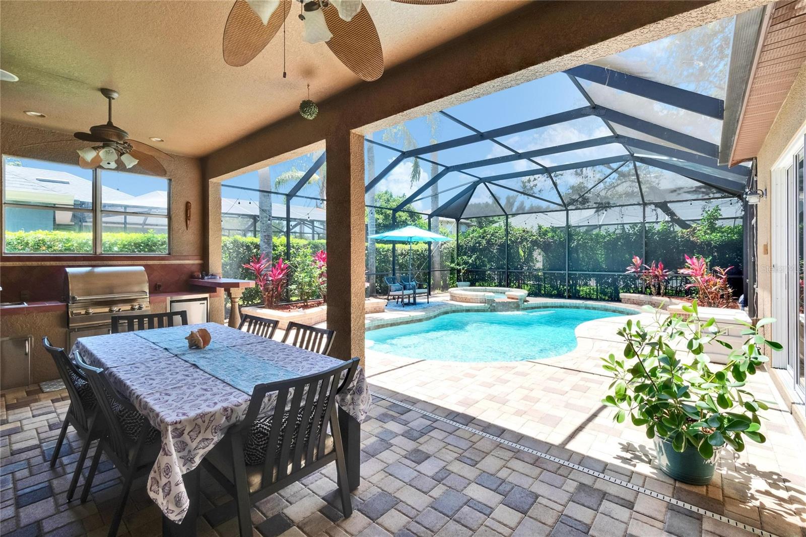 Image 21 of 73 For 15724 Ibisridge Drive
