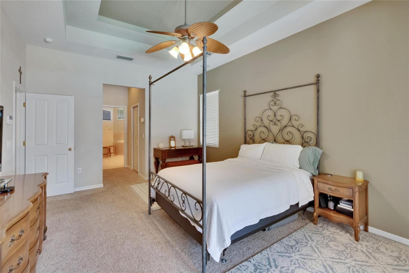 Image 27 of 73 For 15724 Ibisridge Drive