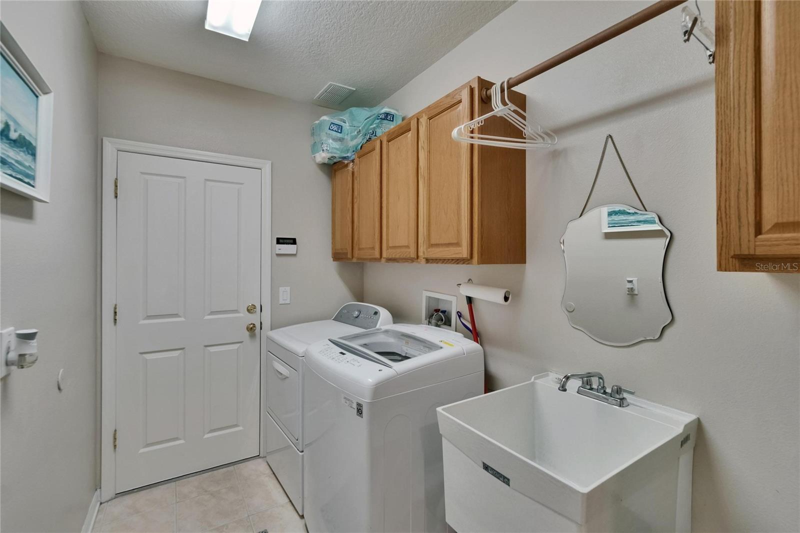 Image 33 of 73 For 15724 Ibisridge Drive