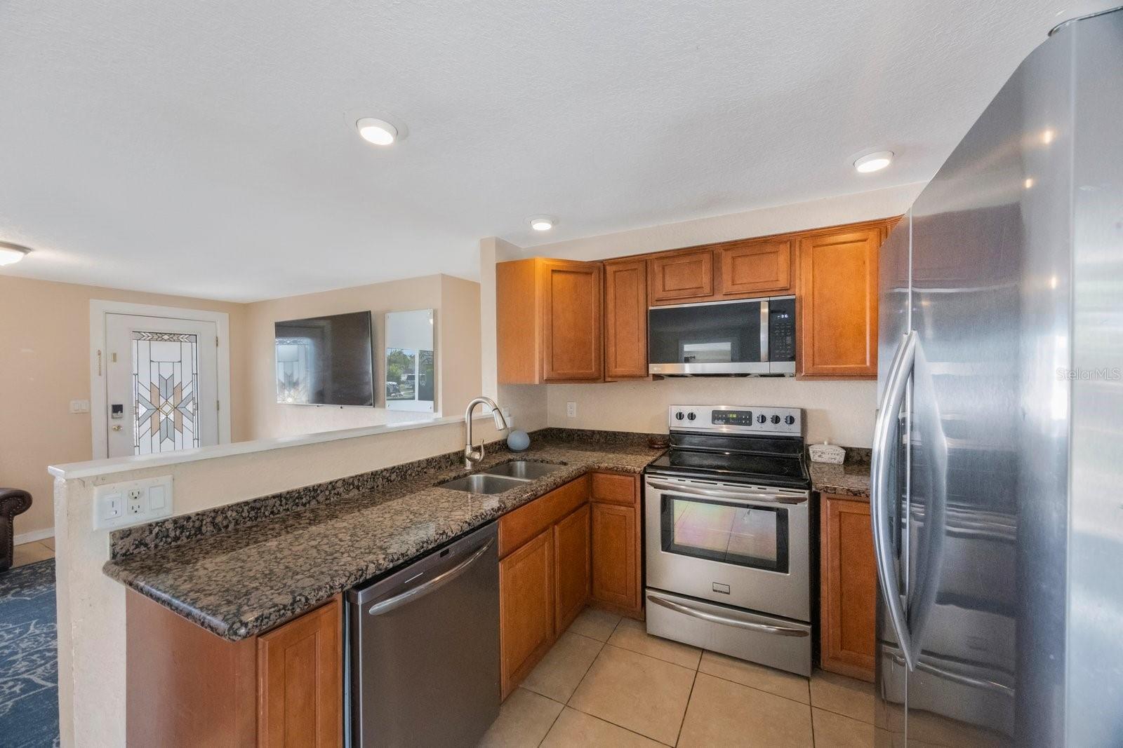 Image 10 of 42 For 1159 19th Avenue Sw