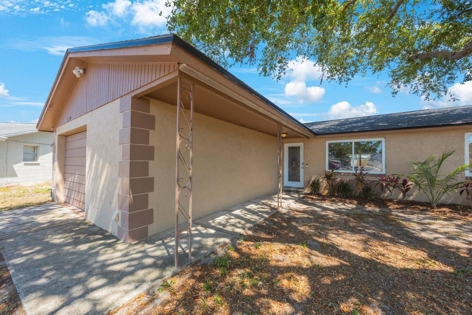 Image 3 of 42 For 1159 19th Avenue Sw