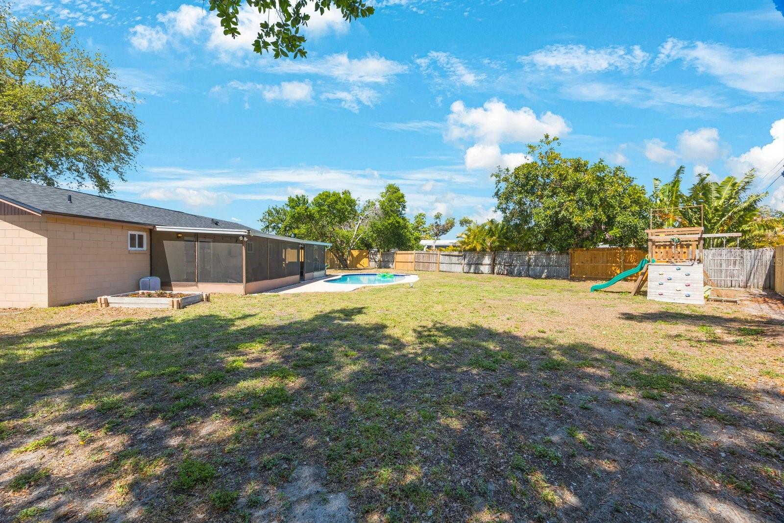 Image 31 of 42 For 1159 19th Avenue Sw