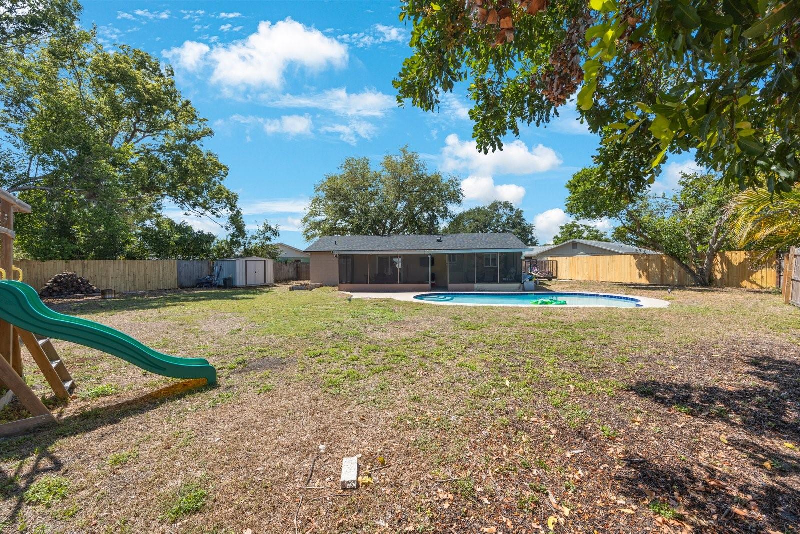 Image 37 of 42 For 1159 19th Avenue Sw