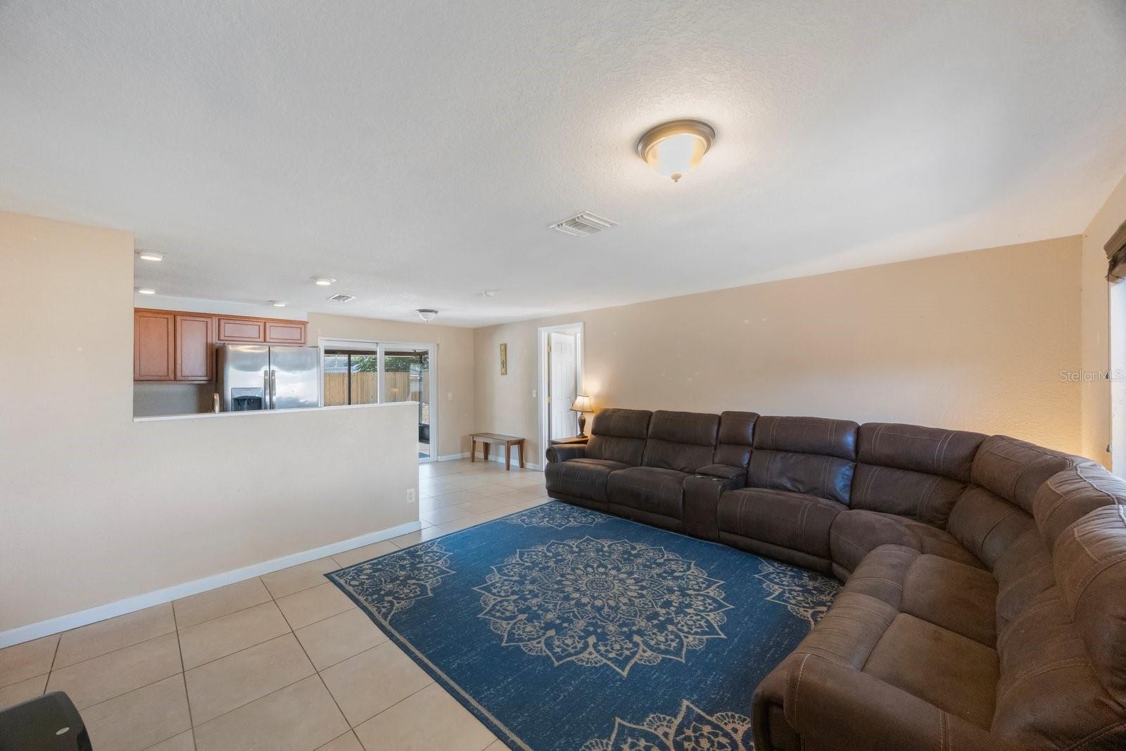 Image 7 of 42 For 1159 19th Avenue Sw