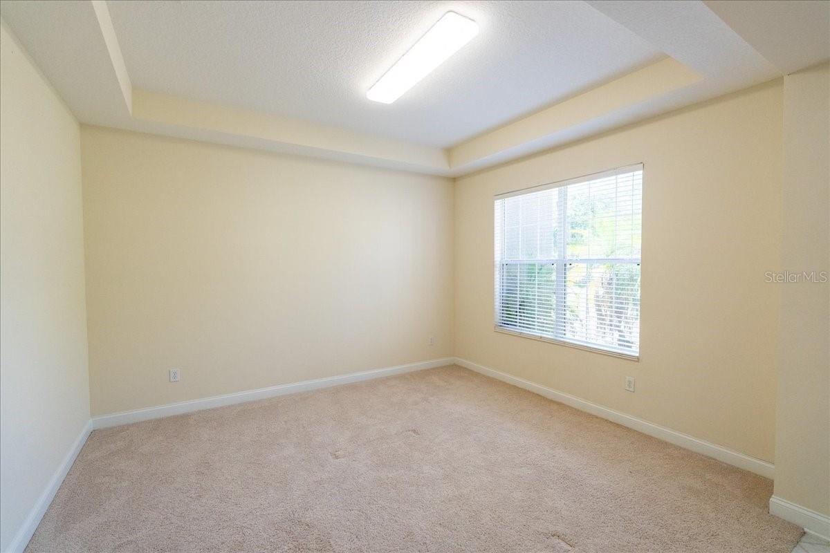 Image 10 of 61 For 16637 Ashton Green Dr