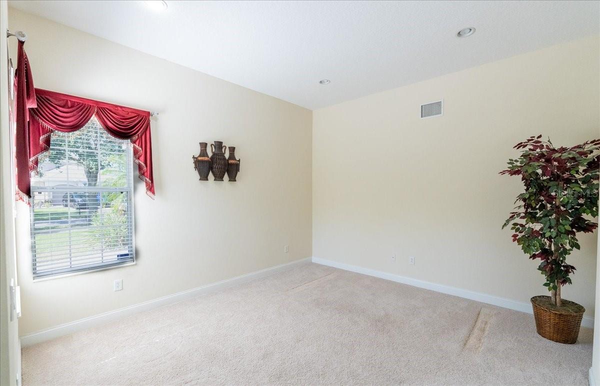Image 11 of 61 For 16637 Ashton Green Dr