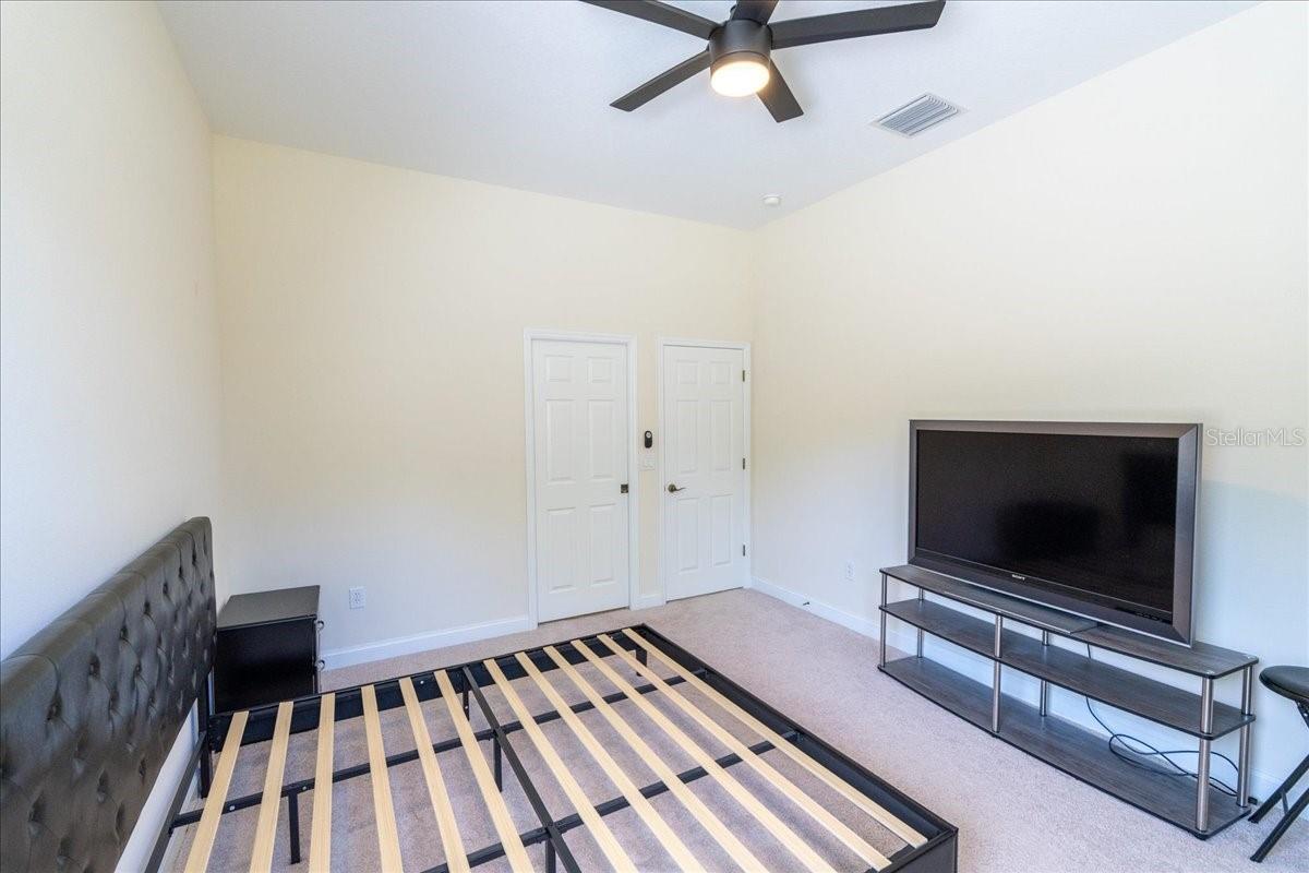 Image 25 of 61 For 16637 Ashton Green Dr